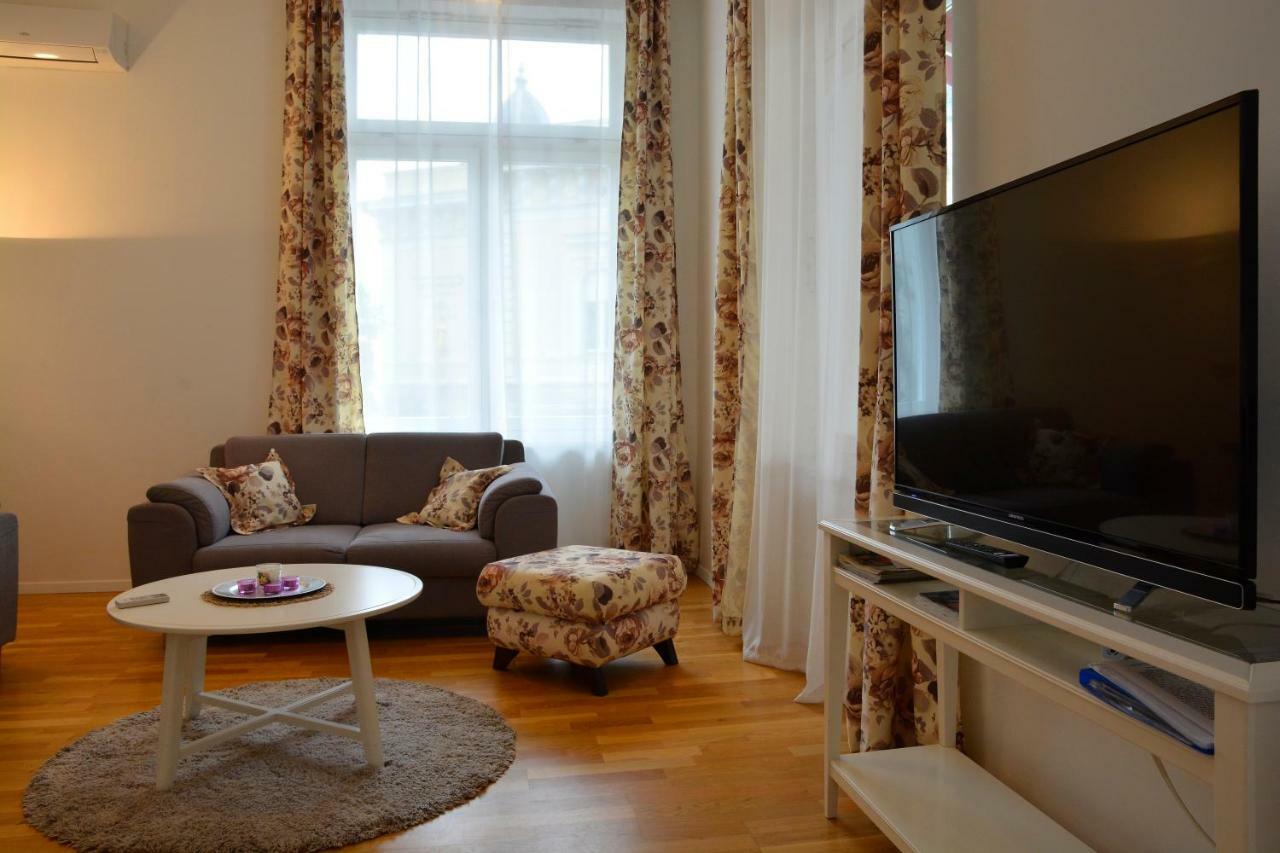 Superior Seaview Apartment オパティヤ エクステリア 写真